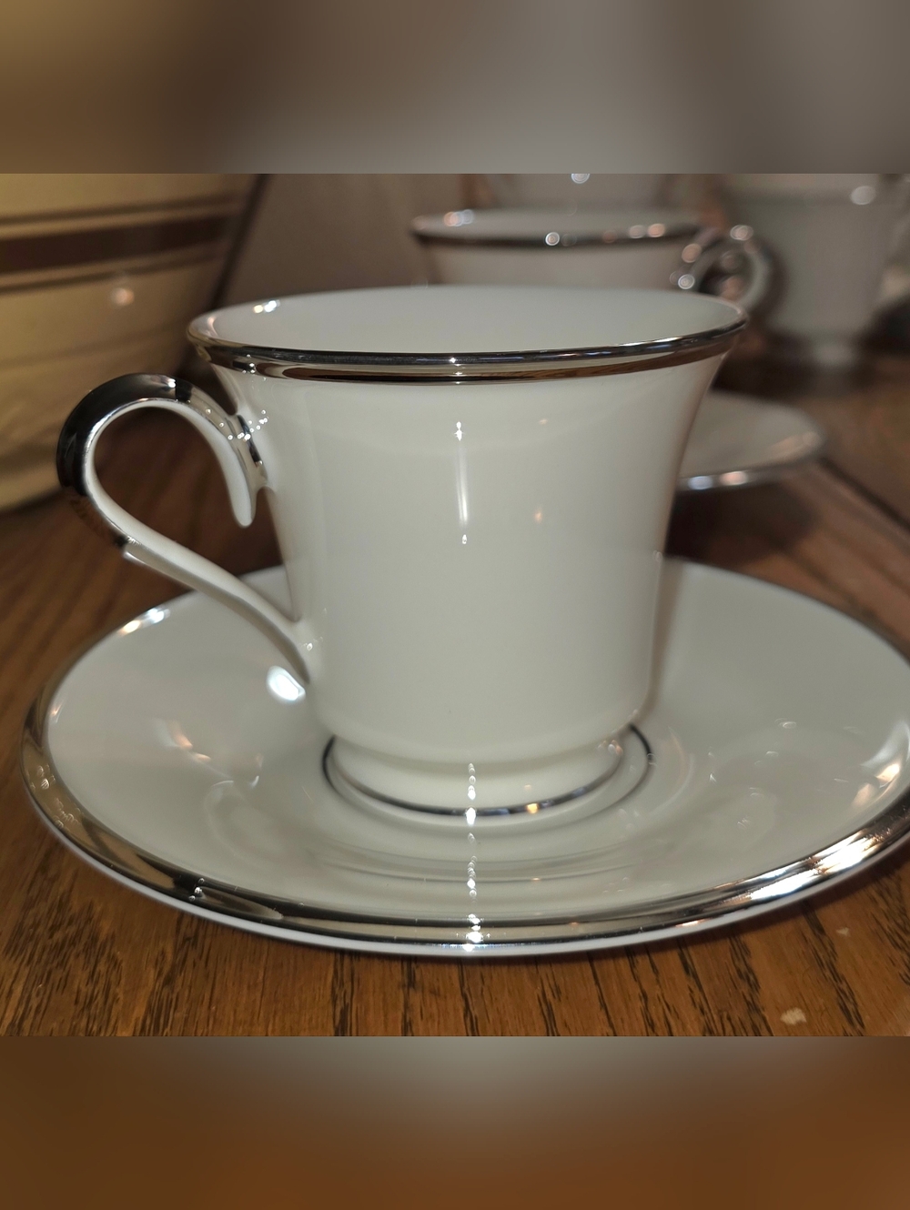 Lenox Set 2 Cups & Saucers  Solitaire Cream Color Platinum Trim ~ Beautiful